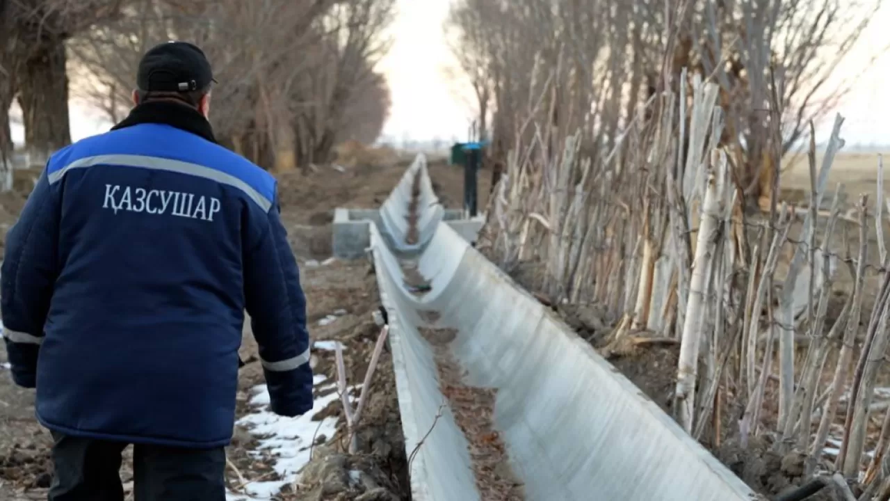 Водники модернизируют межхозяйственный канал в Туркестанской области  