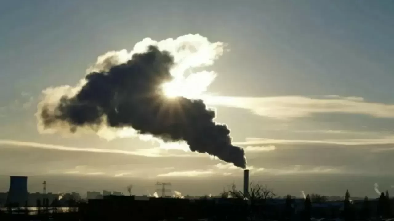 В каком городе Казахстана высокий уровень загрязнения воздуха 