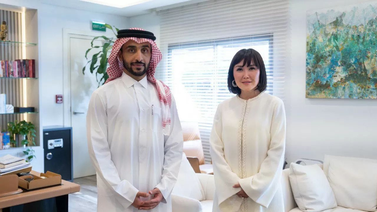 В Дохе обсудили развитие партнерства между ТРК президента РК и Al Jazeera