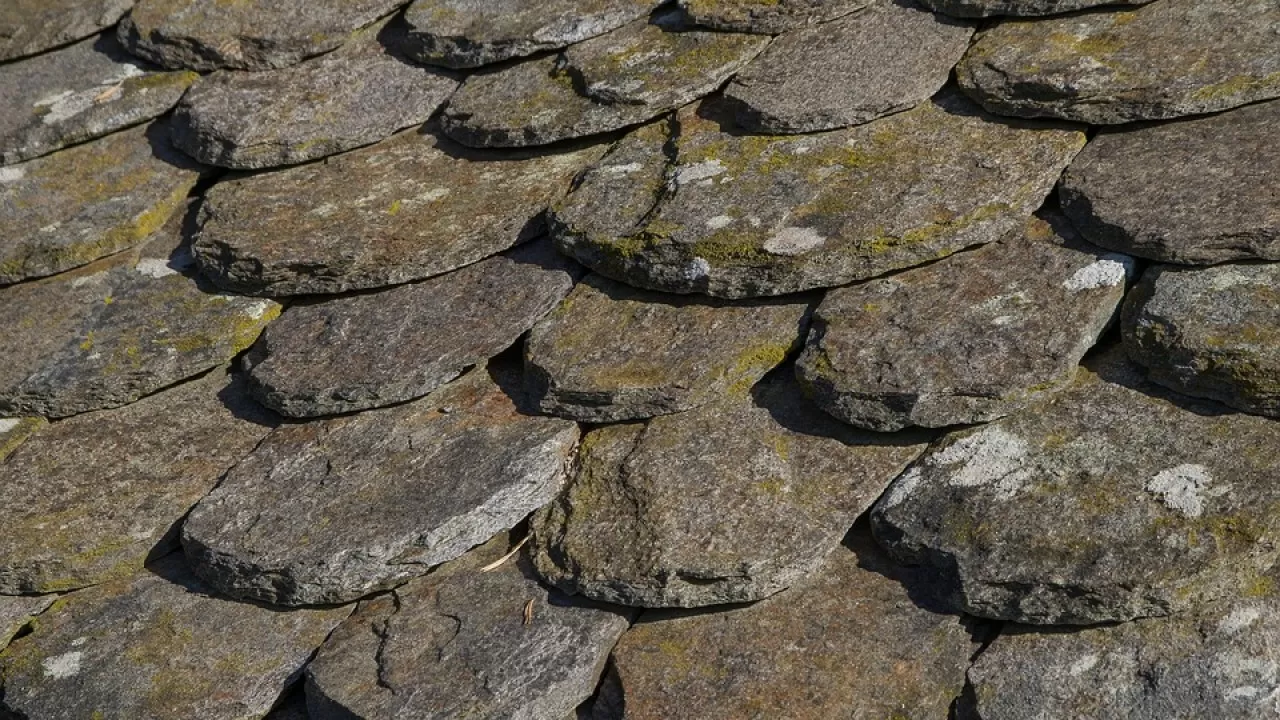 Казахстан продлил запрет на ввоз бордюрного и мощеного камня  