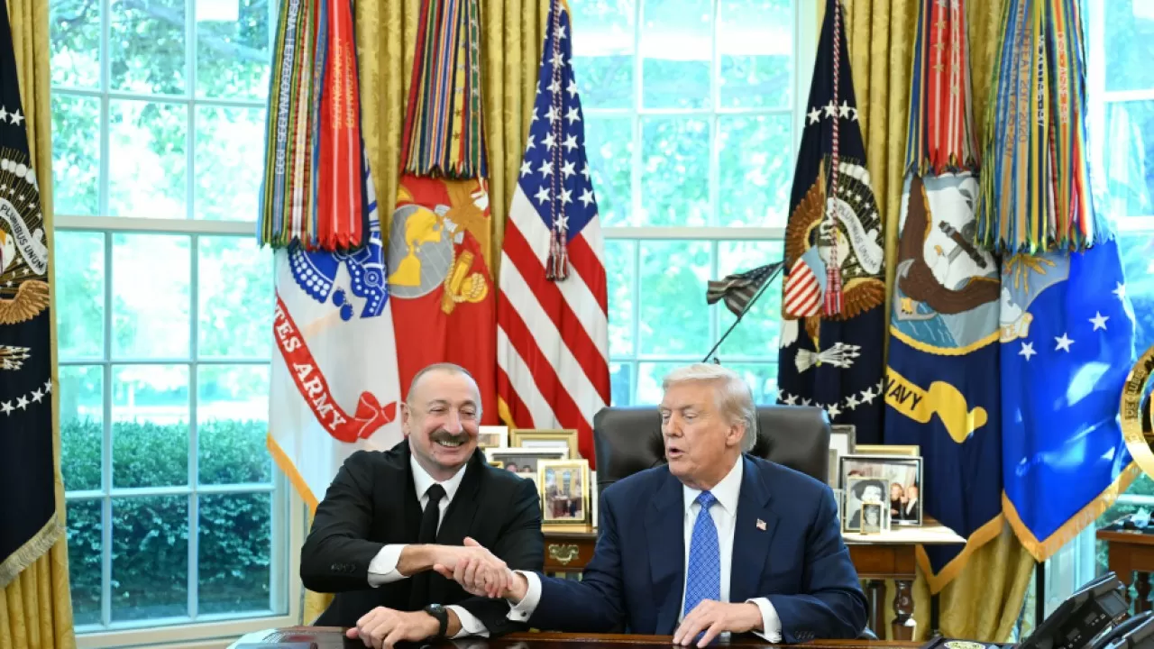 Трамп өзін Нобель сыйлығына ұсынған Әзербайжан президентіне алғыс айтты