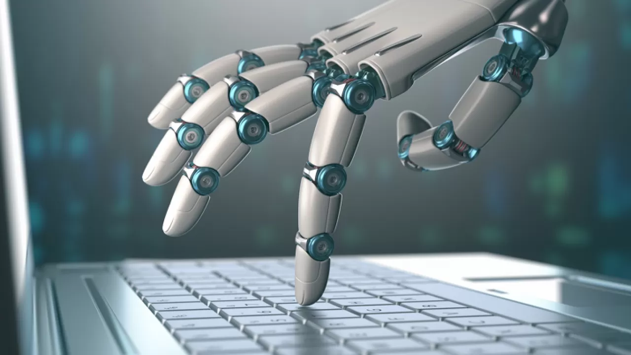 Апокалипсис рабочих мест отменяется: как ИИ меняет рынок труда 