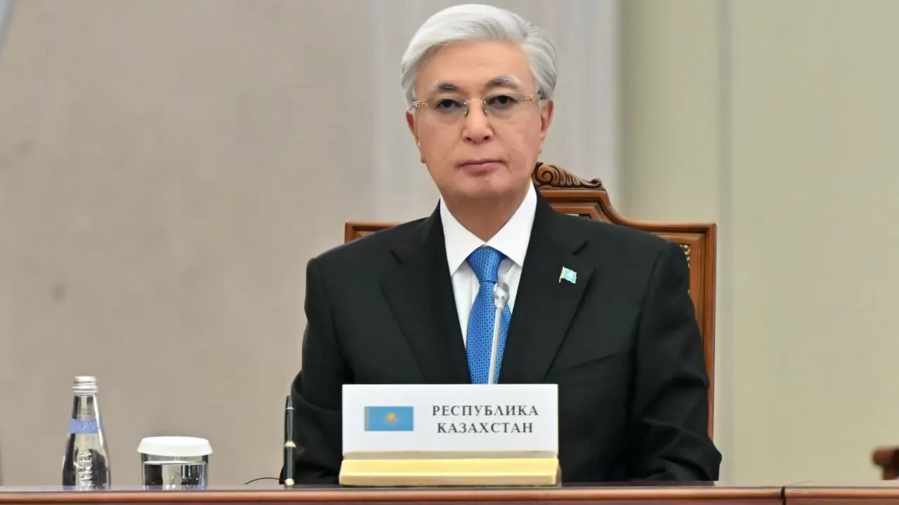 Токаев предложил внедрить ИИ в работу ЕАЭС и устранить барьеры на границах