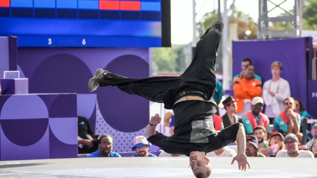 Золотой прыжок в Дубае: Амир Закиров стал чемпионом мира по брейкингу