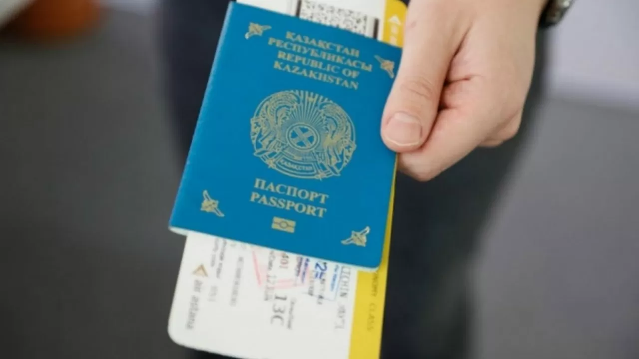 Минтранс РК обвинили в защите интересов перевозчиков в вопросе невозвратных авиабилетов 