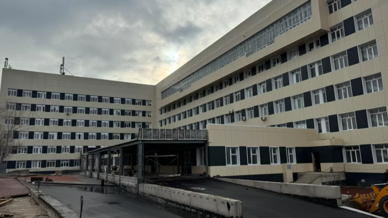 Возврат активов: деньги пошли на больницы Карагандинской области 