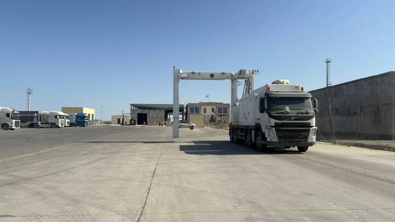 Почему Узбекистан продлил ограничение на границе с Казахстаном  