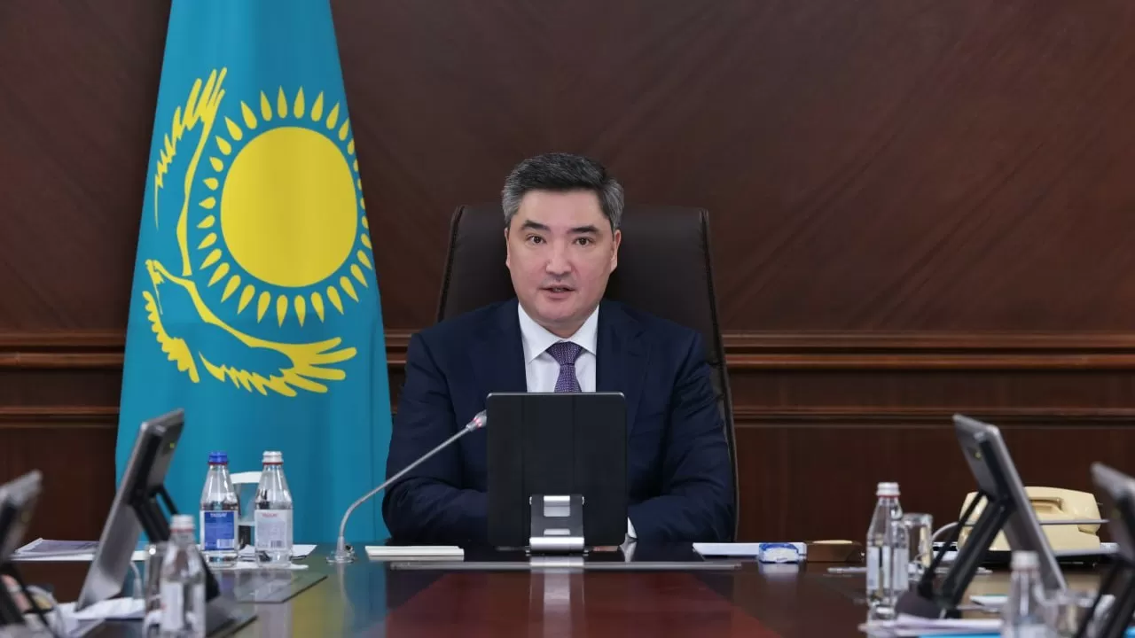 Мемлекеттік қолдау дәрі бағасын жасанды түрде өсірмейтіндерге ғана көрсетіледі – Олжас Бектенов