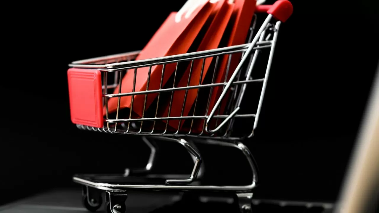 Онлайн-шопинг может подорожать для казахстанцев