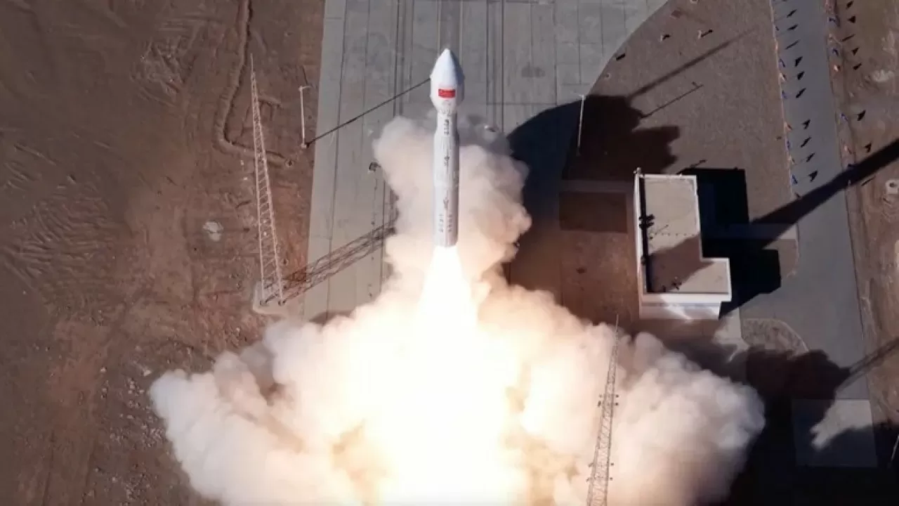 Китайский аппарат пронесся опасно близко к интернет-спутнику Starlink 