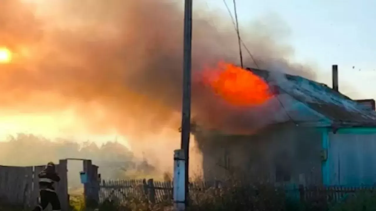 "Қызғаныштан өртеген": Петропавлда азаматтық әйелі мен достарын өлтірген ер адам 25 жылға сотталды