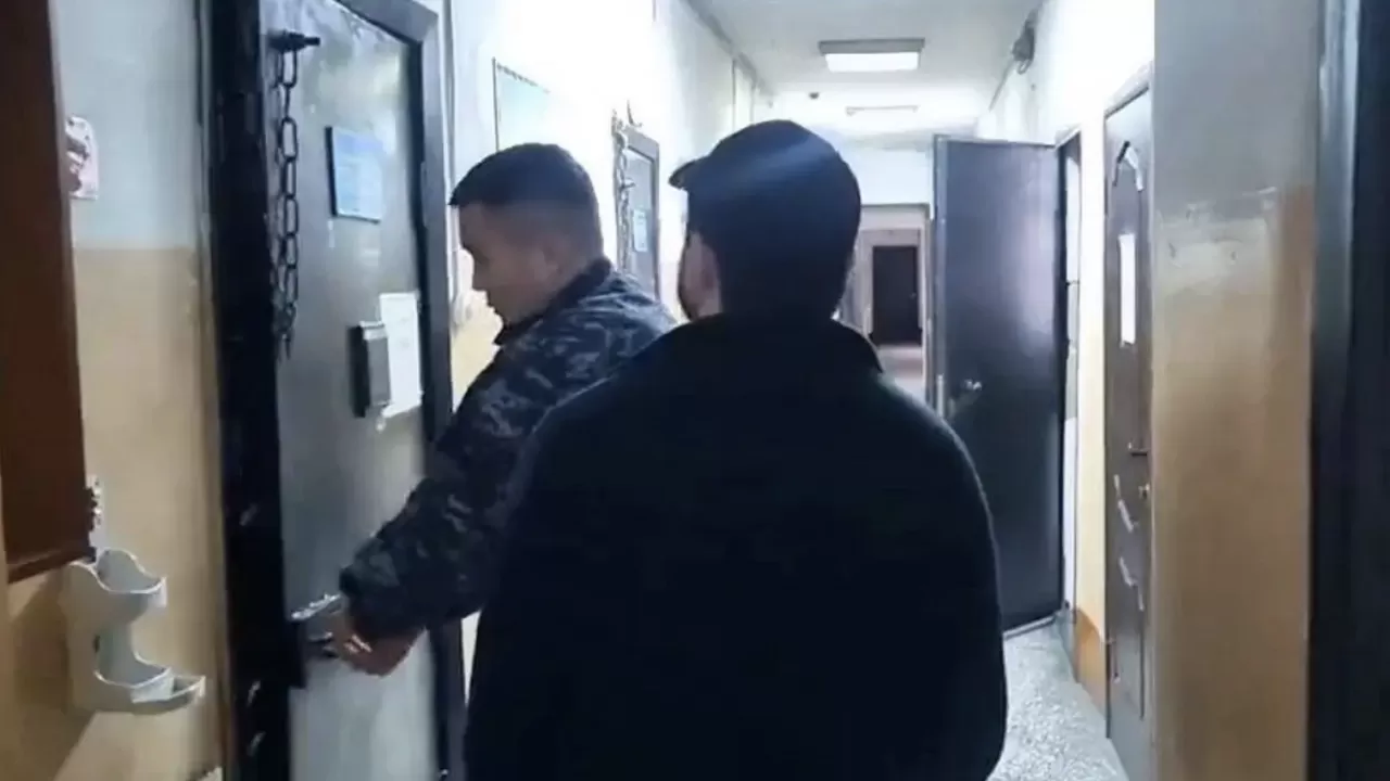 Семейде балағат сөз айтқан стендап-блогер қамауға алынды