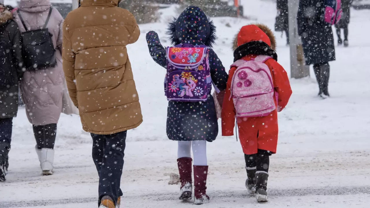  Аязға байланысты екі өңірдің оқушылары қашықтан оқиды
