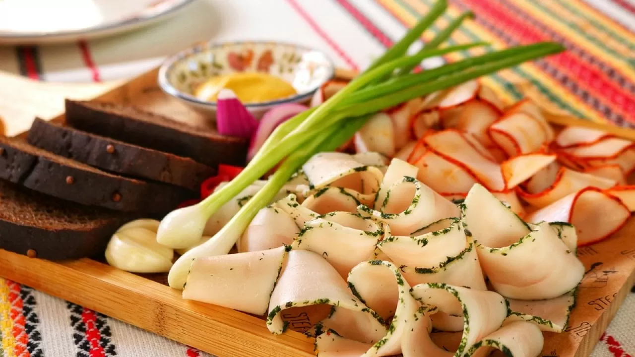 Казахстан вошел в топ-5 стран по импорту сала из России 