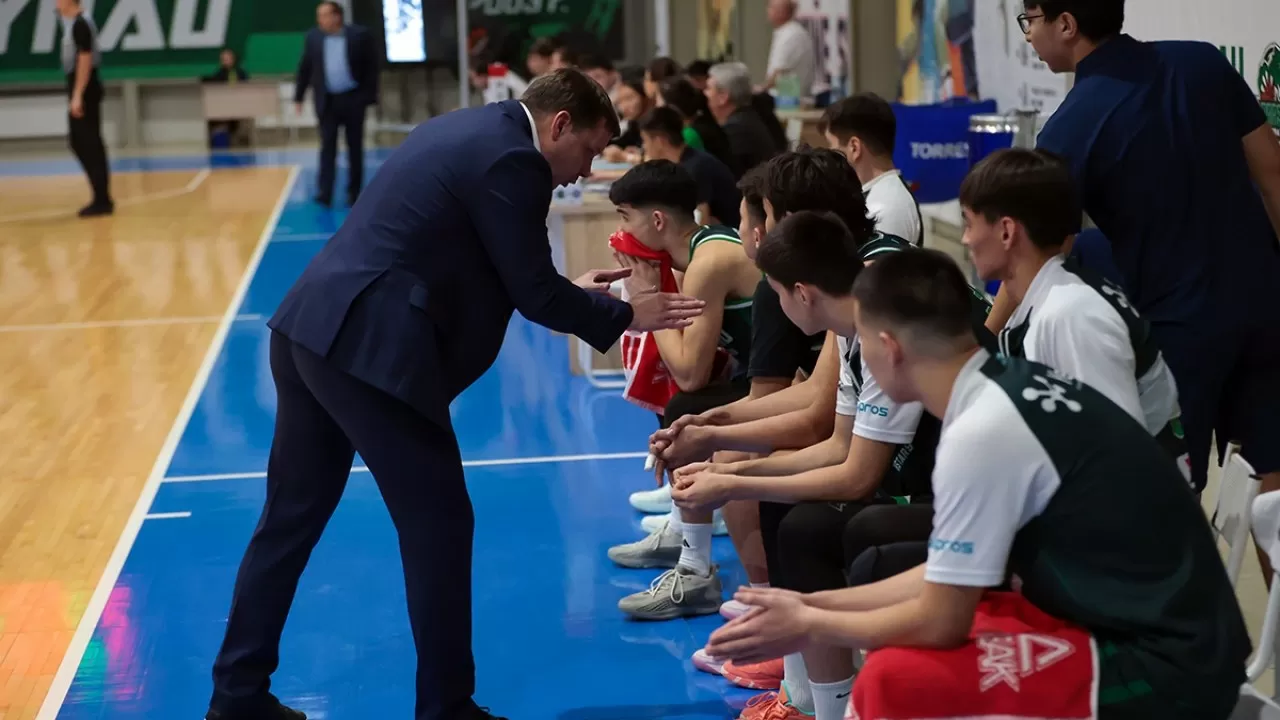 "Барсы Атырау" закрепились на третьей строчке мужской НБЛ