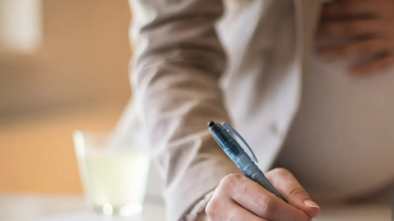 Казахстанки трудоустраивались в 16 организаций ради хороших декретных  