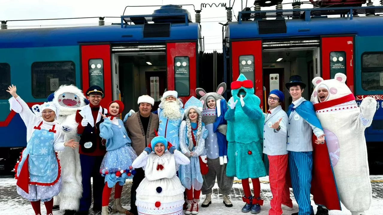 Ғажайыпқа толы "Полярлық экспресс" пойызы Астанадан жолға шықты