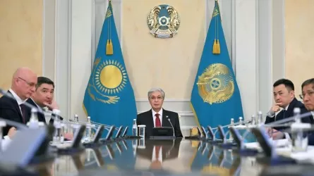 Мемлекет басшысы өңірлік жүк авиахабтарын дамыту жөнінде кеңес өткізді