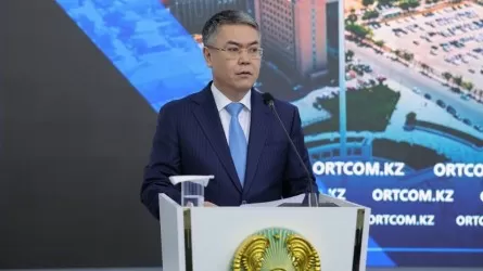 Атырау облысының әкімі орыс тілінде сабақ беретін мұғалімдерді жұмысқа шақырды