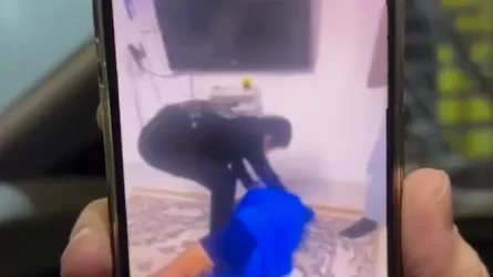 Атыраудағы пәтерлердің бірінде жігітті жабылып ұрған 2 ер адам ұсталды