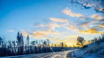 Движение перекрыто на ключевых дорогах ВКО 