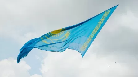 От эпохи без Интернета до Roblox: Казахстан глазами рожденных 16 декабря