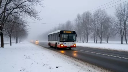 По Казахстану – туман и гололед: объявлены штормовые предупреждения