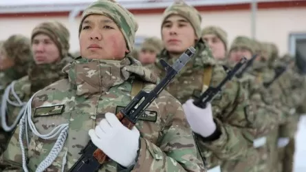 Ақмола гарнизонында сарбаздар Отанға адал қызмет етуге ант берді