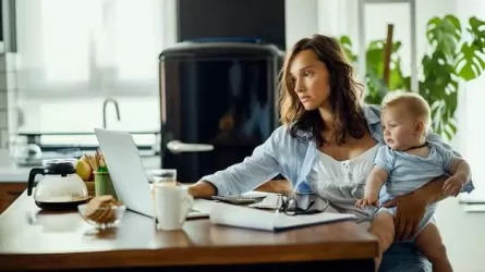 Деньги сгорят: названа главная ошибка казахстанских семей при планировании декрета