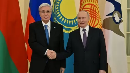 Қасым-Жомарт Тоқаев Ельцин атындағы президенттік кітапханаға барды