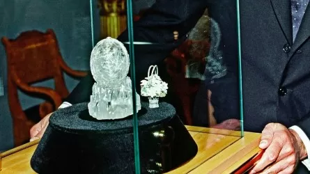 Яйцо Фаберже из коллекции Николая II продали за 25 млн долларов