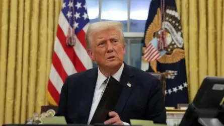 Трампа заподозрили в изнасиловании после публикации дела Эпштейна 