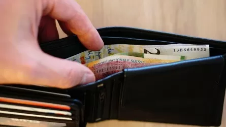 Кому из казахстанцев повезет в деньгах в 2026 году 