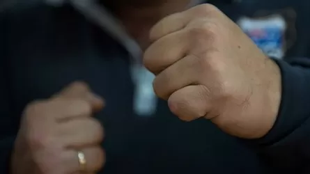 Высокопоставленного чиновника рекомендовали уволить за драку в Туркестане