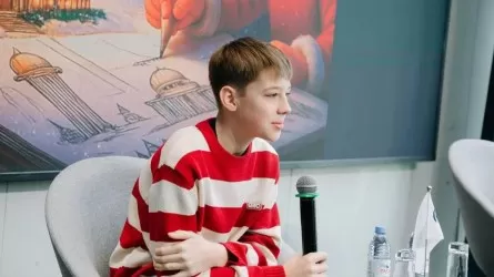 Школьник из Астаны презентовал экологические сказки 