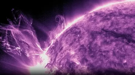 Магнитные бури 2 декабря 2025: Солнце «выбросило» вспышку наивысшего класса Х 