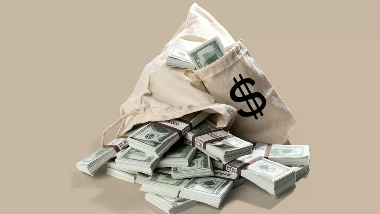 Казахстан и Россия вошли в клуб миллиардных компаний 