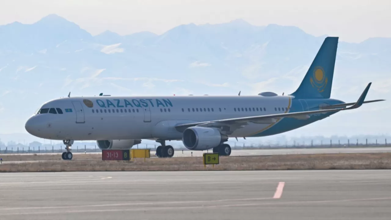 Токаев совершил 23 зарубежных визита за 2025 год 