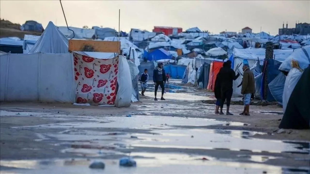 Нөсер жауын Газадағы босқындардың шатырын шайып кетті