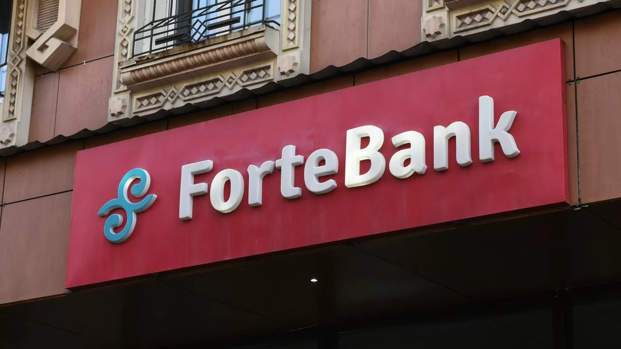 Золотая комбинация: что стоит за евробондами Fortebank?