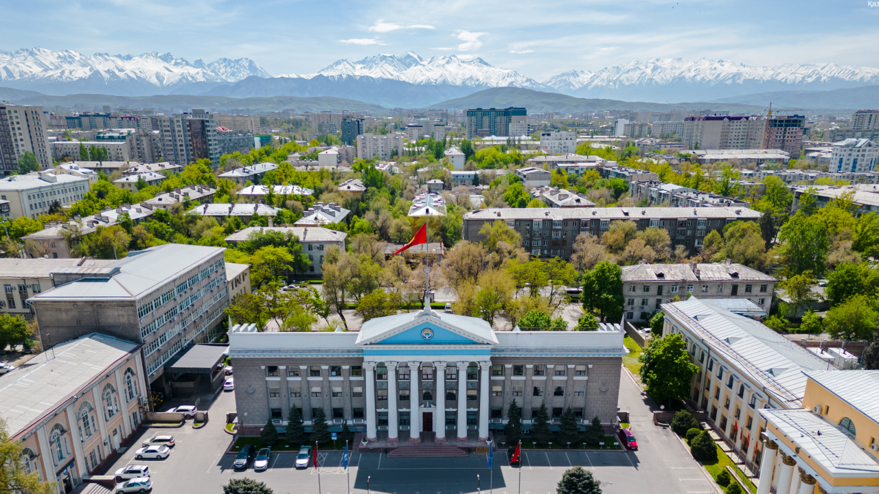 Порно мен сүйкімдімін