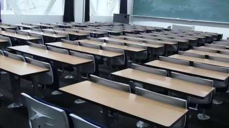 Почти половина "комфортных школ" строится в отдаленных селах Казахстана 