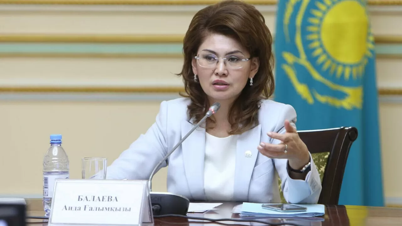 Министр анонимді телеграм арналардың мәселесін майшаммен қарамақ 
