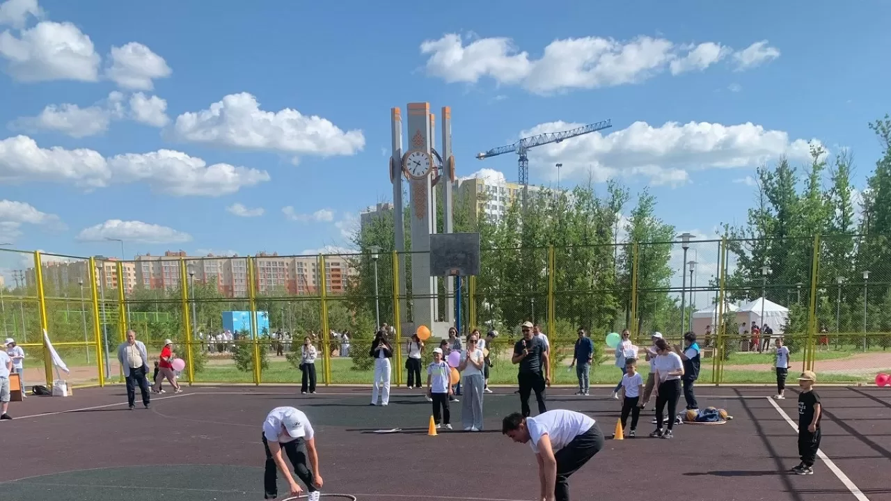 В Астане прошел спортивный семейный праздник 