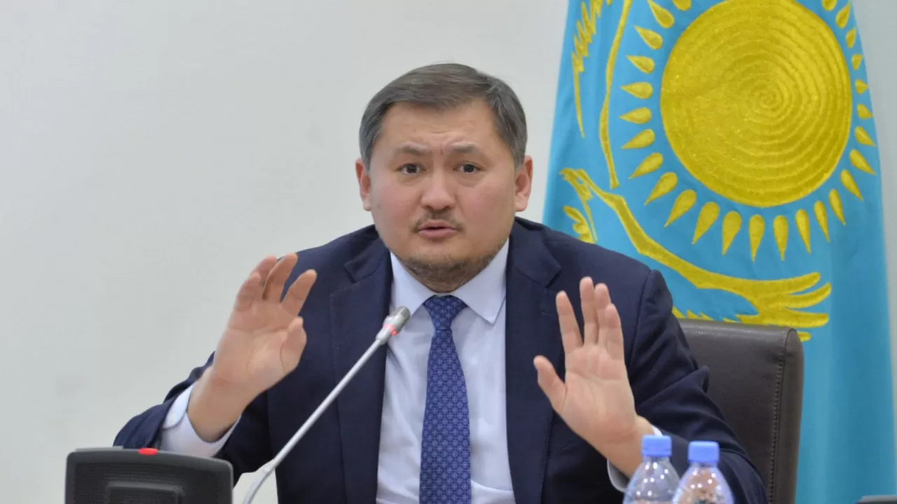 ChatGPT көмектеспейді: Көшірсең антиплагиаттан өтпейсің