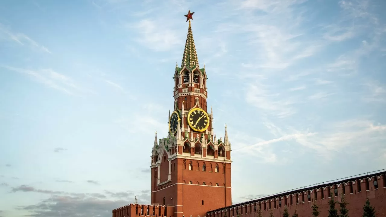 Кто из иностранных лидеров будет на трибунах парада Победы в Москве