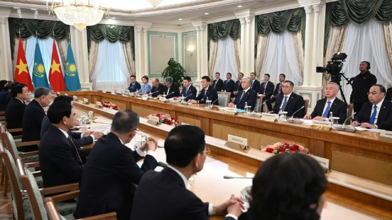 Казахстан и Вьетнам намерены довести товарооборот до 2 млрд долларов