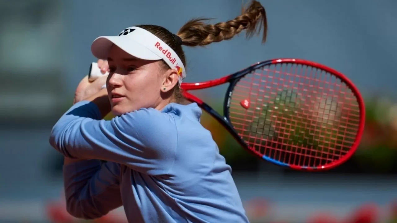 Рыбакина забрала титул WTA 500 у одной из самых неудобных соперниц