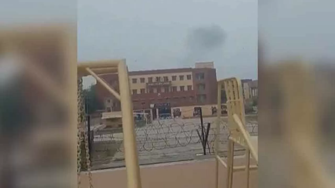 В пакистанском Лахоре вновь прогремела серия взрывов