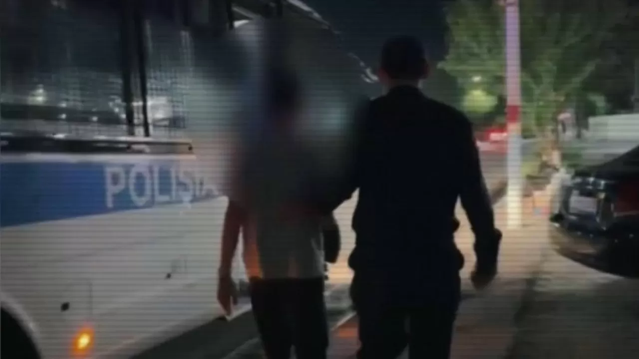 Более 23 тыс. подростков попали в полицию в Казахстане
